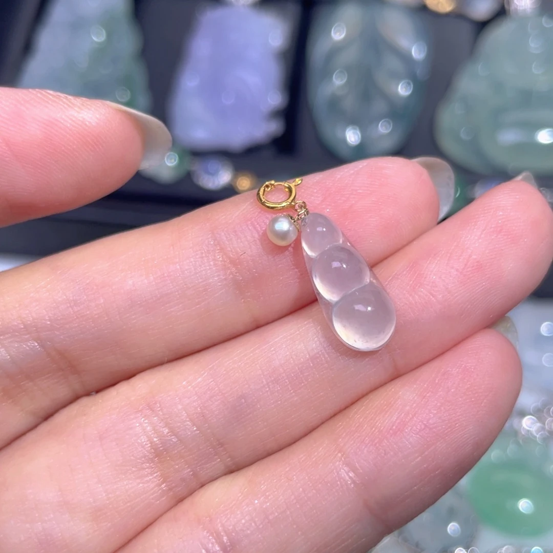 颈饰18K金镶嵌翡翠翡翠