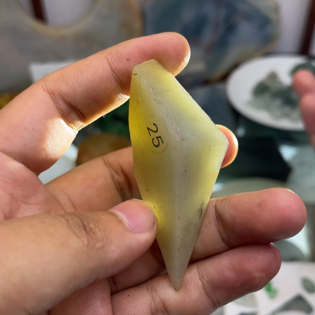 定制翡翠未镶嵌天然缅甸翡翠A货片料