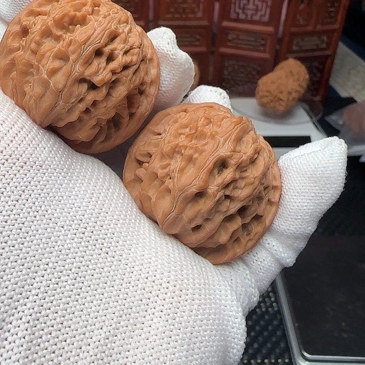 把件桃核全品野生山地磨39