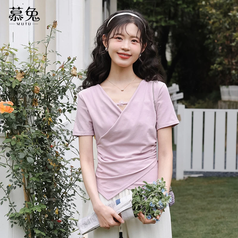 慕兔法式V领正肩短袖t恤女夏季2024新款设计感小众不规则短款上衣