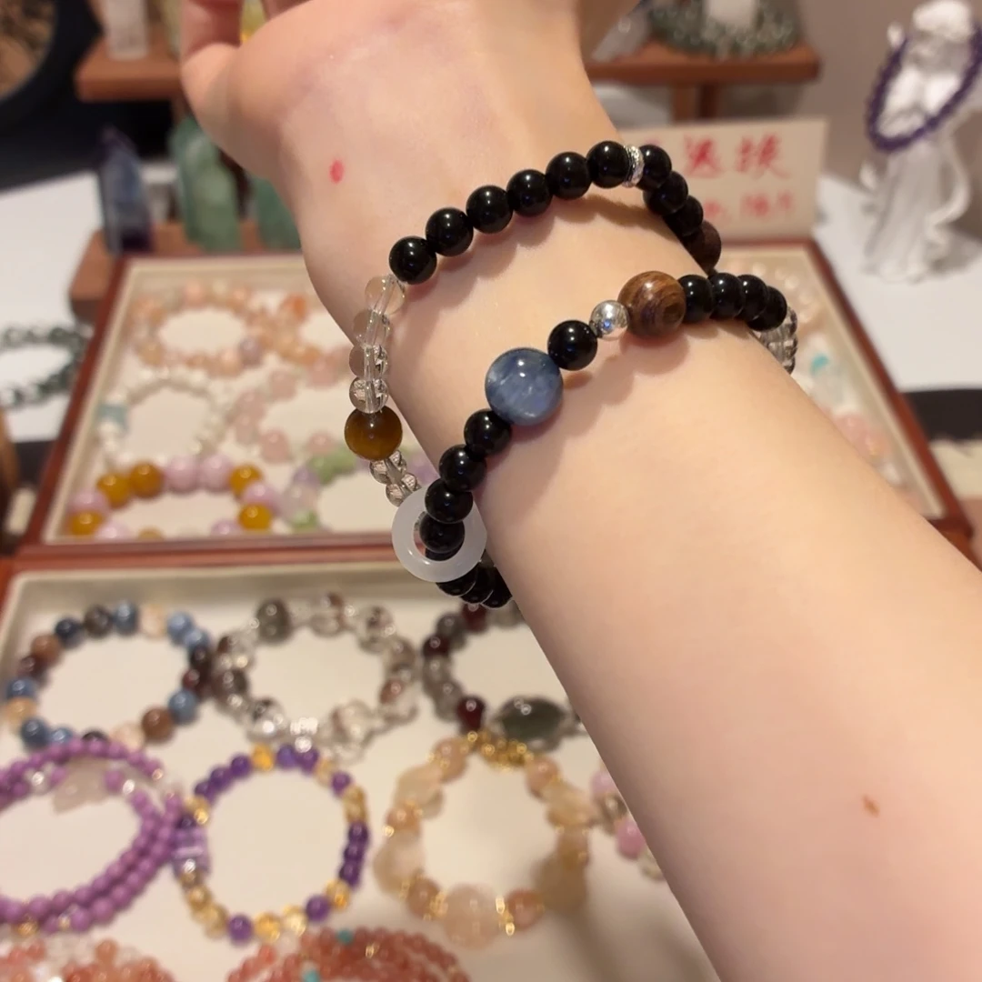 卷***念水晶手链未镶嵌黑曜石，白水晶双圈6M