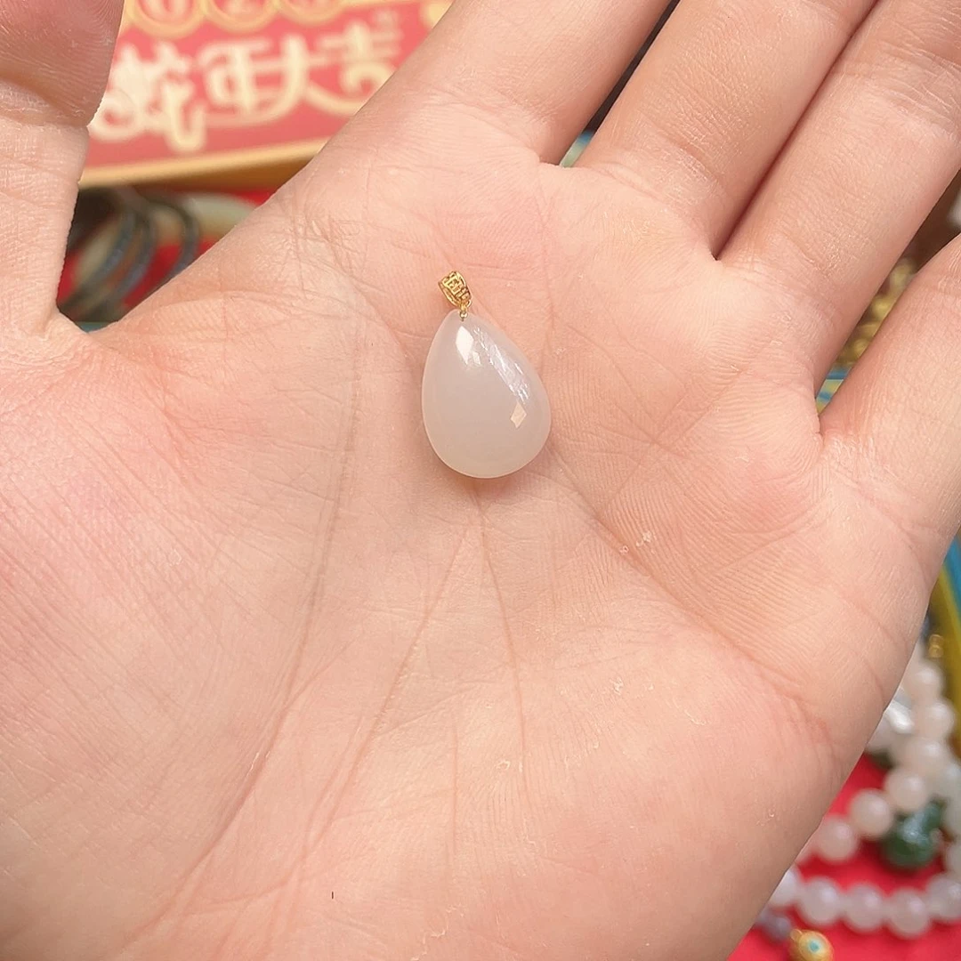 和田玉水滴未镶嵌