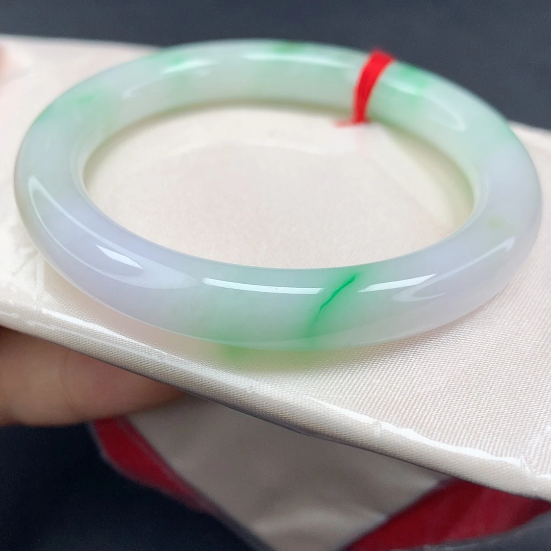 未镶嵌手镯翡翠，34号圆条