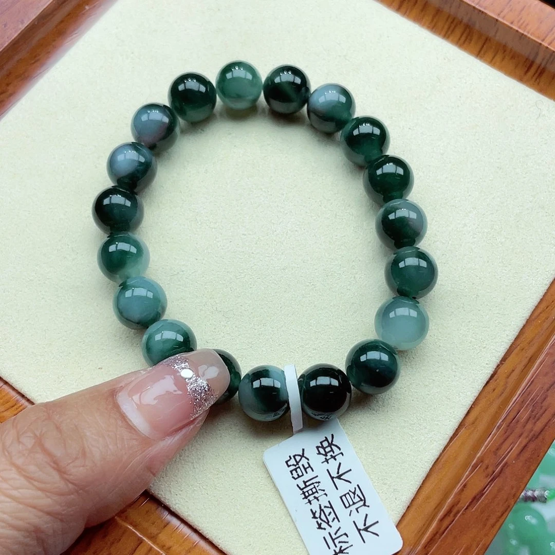翡翠手链未镶嵌翡翠