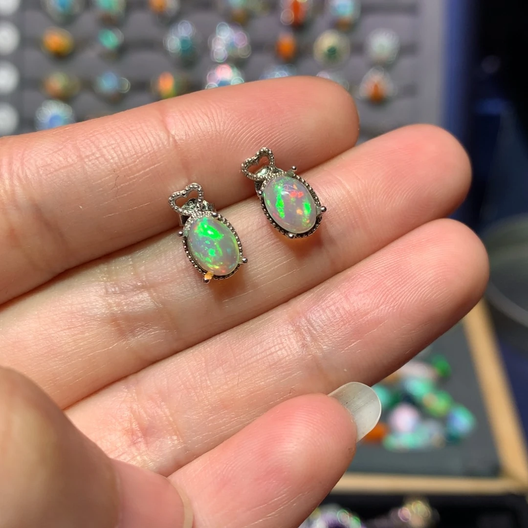 欧泊耳钉款式银S925镶嵌