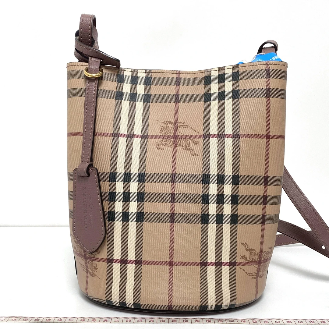 胖虎安安/博柏利/95新/公价0/箱包/斜挎包/312503050059