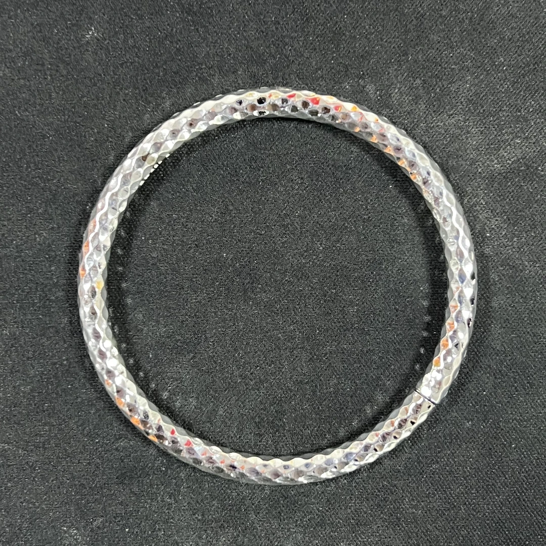 YZ021 锤纹精品手环 精品银色手镯（无礼盒）