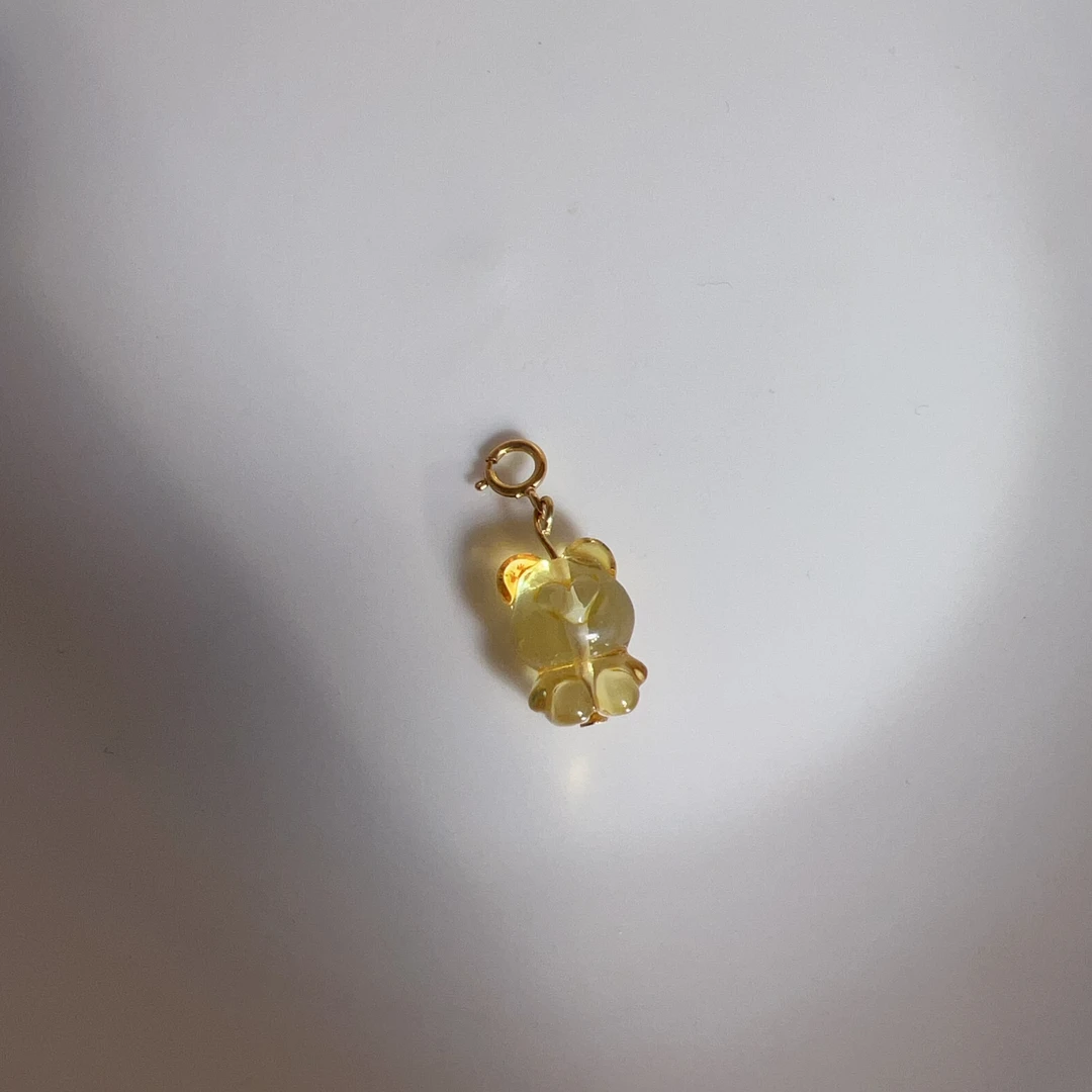 S925银天然琥珀小熊吊坠多样性发一