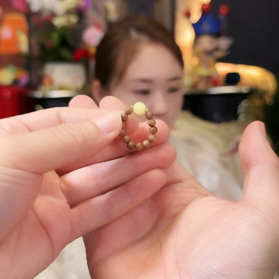无事牌檀香木手串