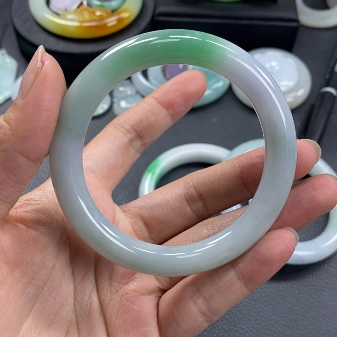 翡翠未镶嵌手镯天然翡翠手镯圆条55