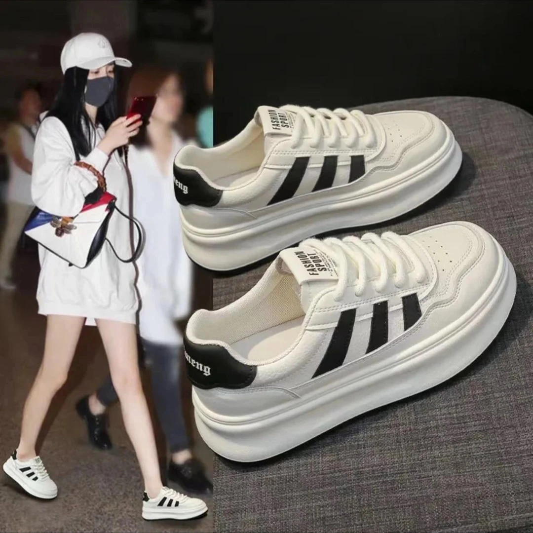 厚底小白鞋女款时尚2025春秋季新款板鞋百搭小众网红休闲运动鞋子