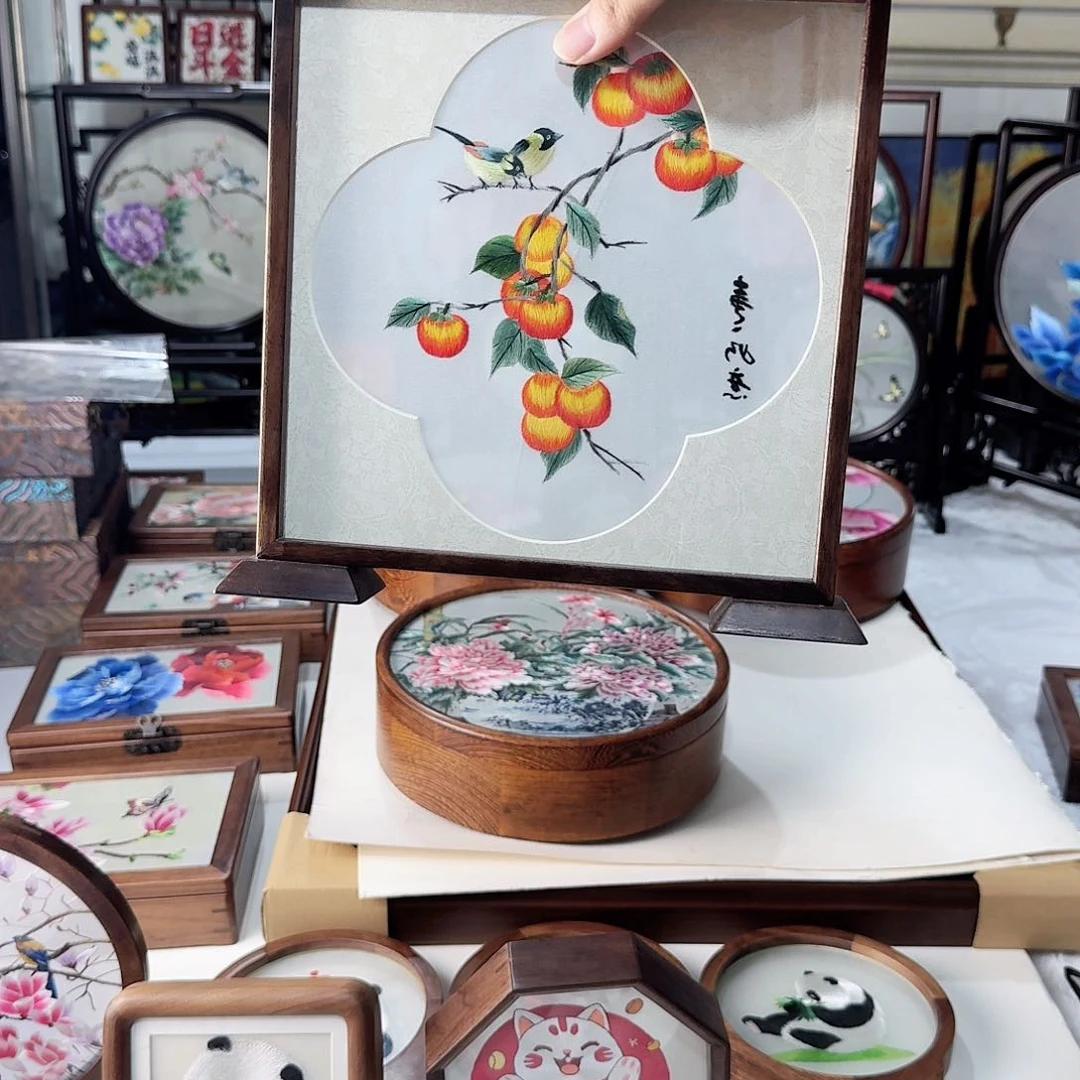 织绣苏绣柿子鸟摆台
