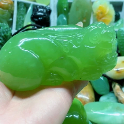 蛇纹石玉未镶嵌手把姐