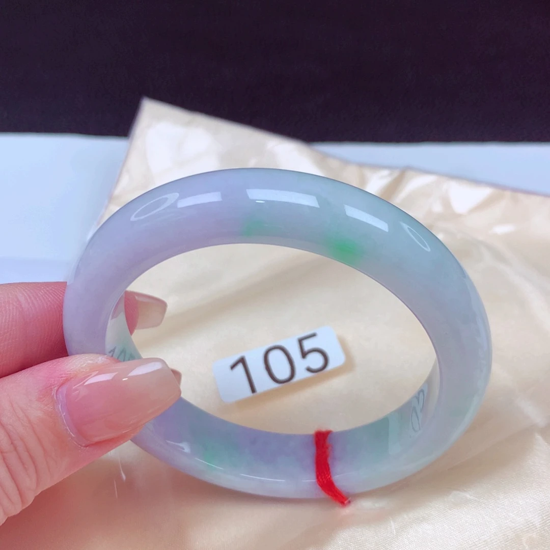 翡翠手镯未镶嵌手镯