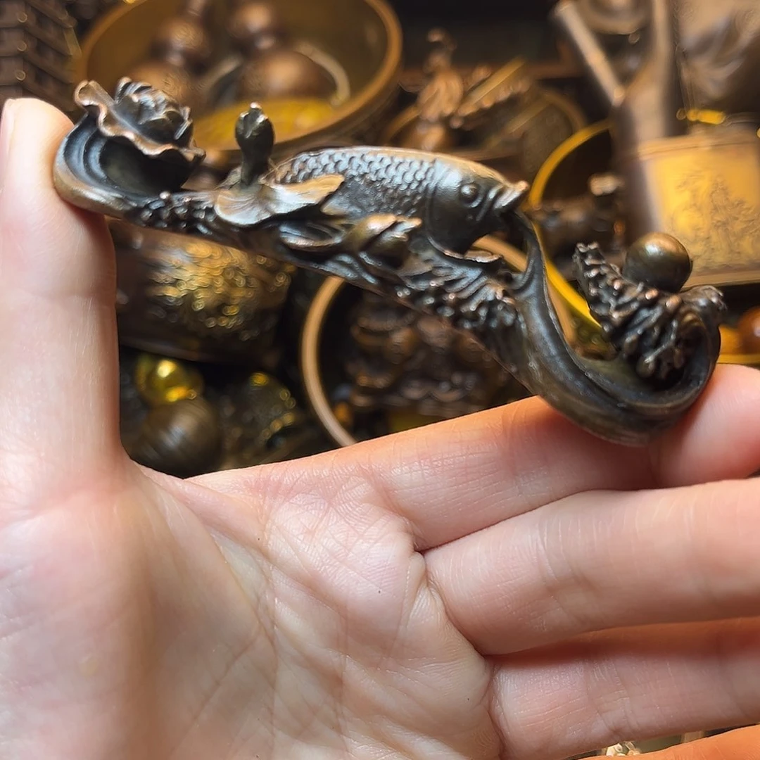 精美铜器工艺品等
