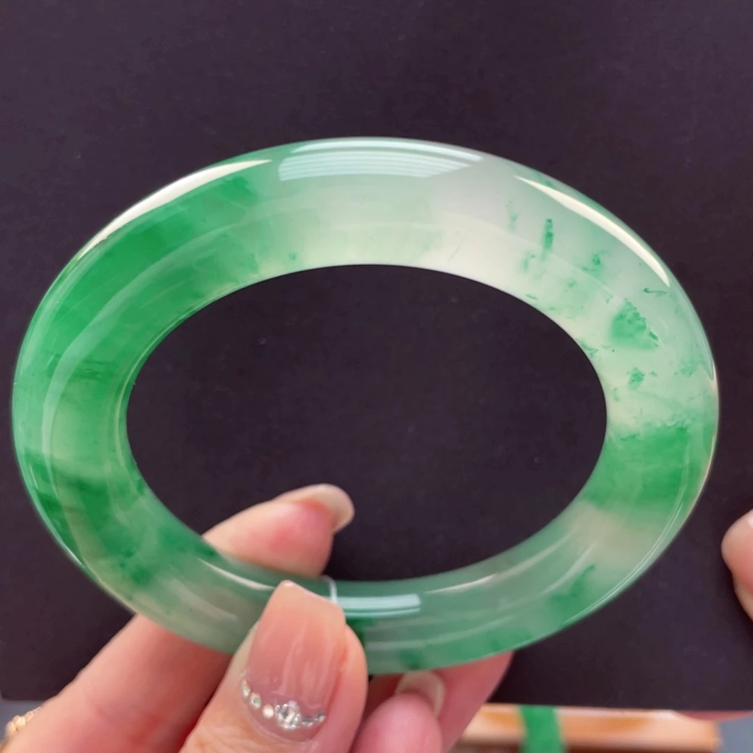 石英质玉手镯未镶嵌55-56