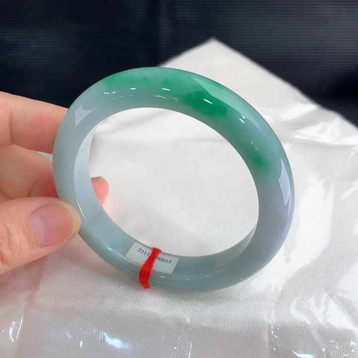 ՞***এ翡翠手镯未镶嵌正圈53