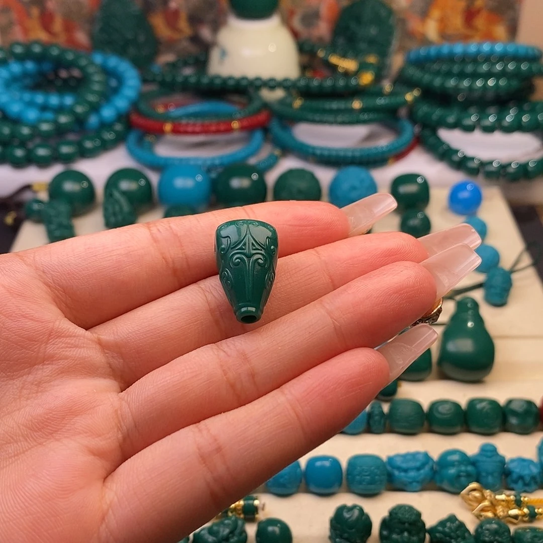 琉璃颈饰猩****]博古三通卡12mm一颗