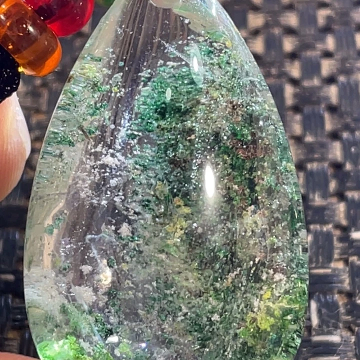 水晶颈饰未镶嵌翁*榕