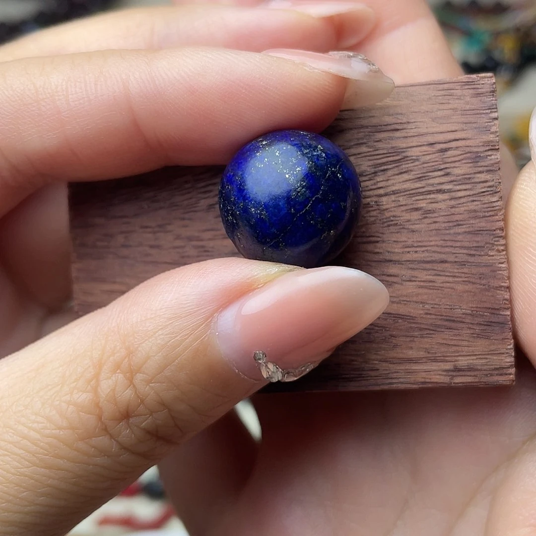 大叶紫檀（黑酸枝木类）