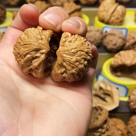 吊坠文玩核桃阿*聚宝盆