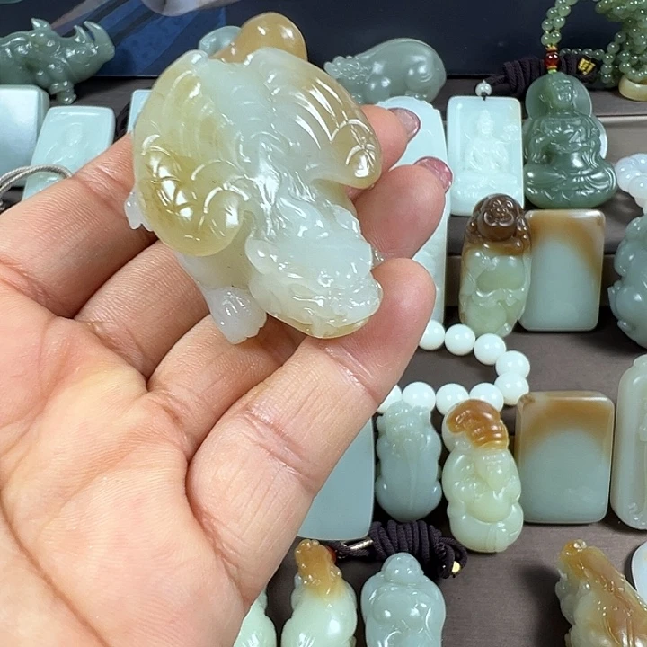 手链未镶嵌和田玉