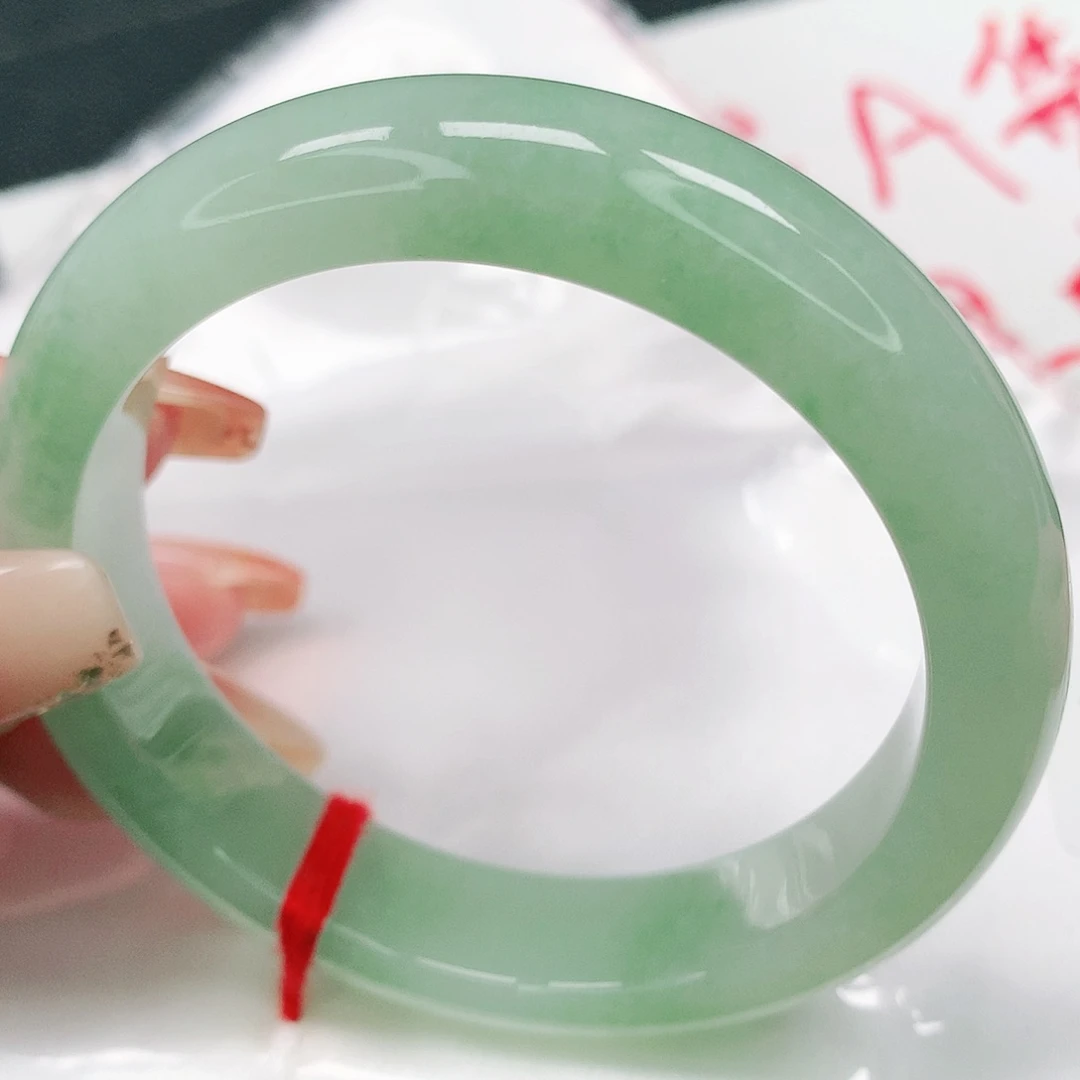 未镶嵌手镯翡翠45