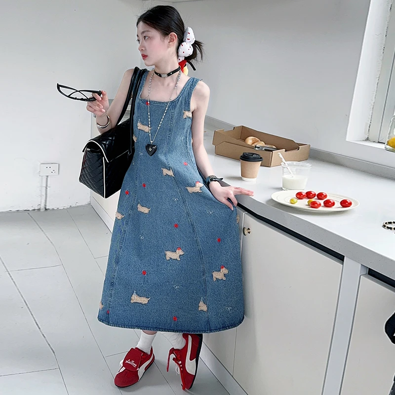 俏咪咕女童2025新款洋气夏款休闲韩版时尚吊带绣花小狗牛仔连衣裙