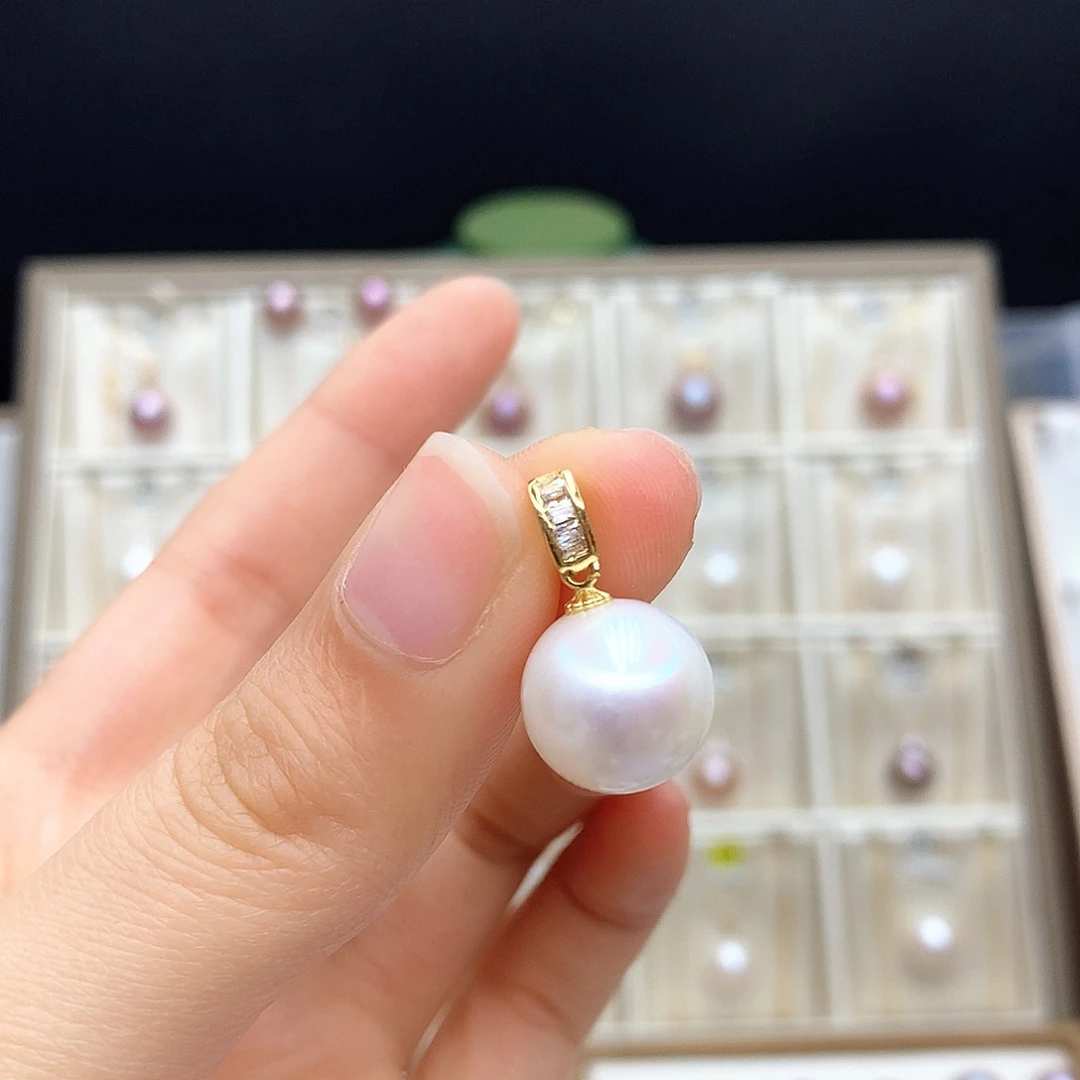 淡水珍珠颈饰合金