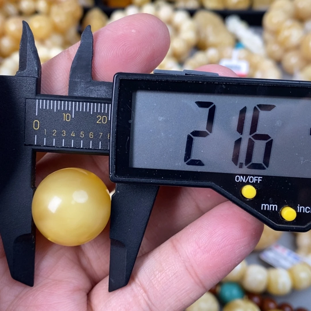 蜜蜡未镶嵌珠宝奇石5.5g