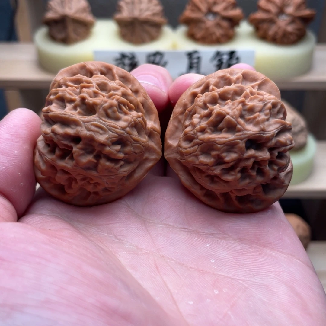 吊坠文玩核桃桃心宫灯40➕