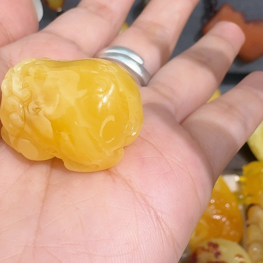 a***6琥珀未镶嵌裸石你