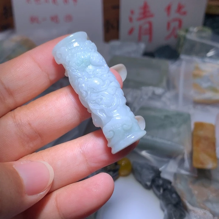 翡翠未镶嵌颈饰保真天然A货翡翠