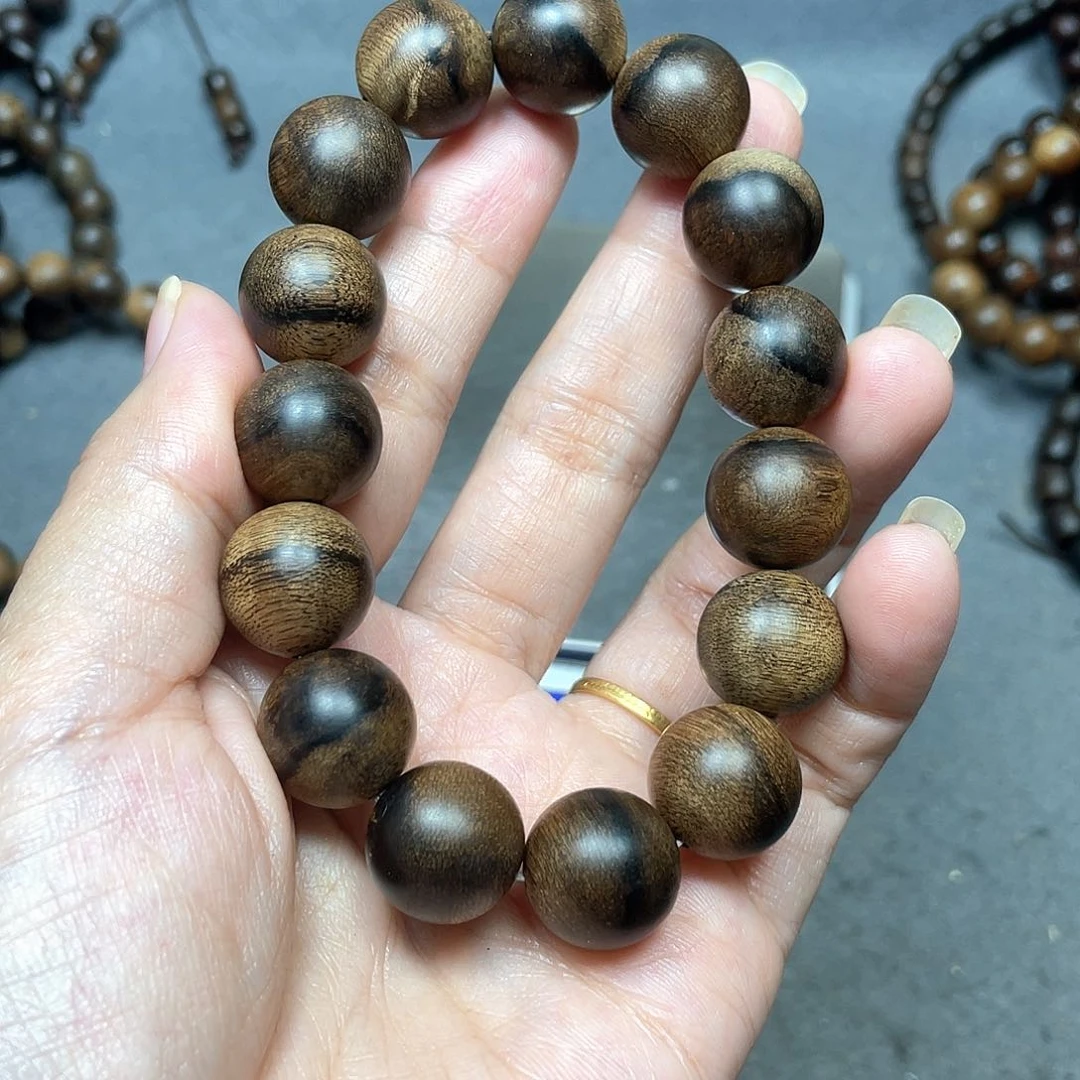 手串沉香白棋瘤疤1.5