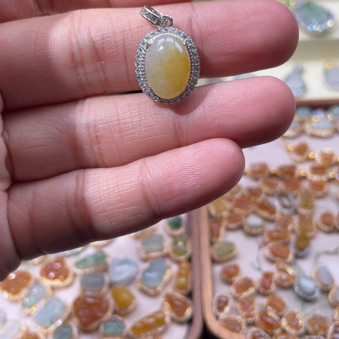 翡翠银S925镶嵌颈饰