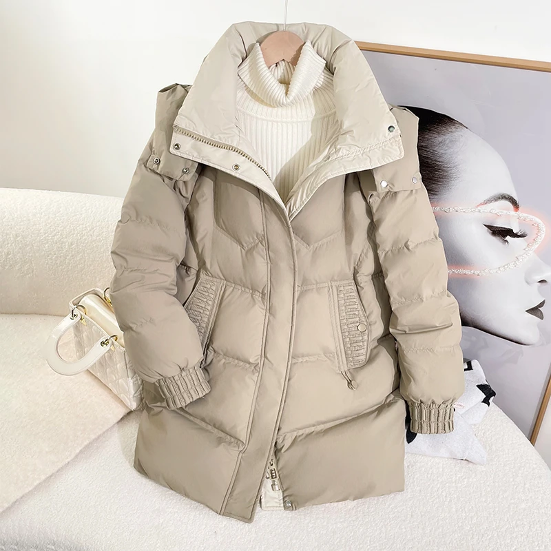 8052【90绒羽绒服】连帽女款短款加厚保暖冬季女士宽松时尚羽绒服