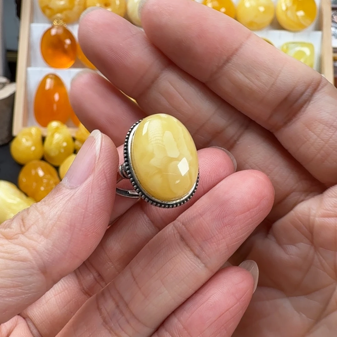 蜜蜡银S925镶嵌戒指蜜蜡