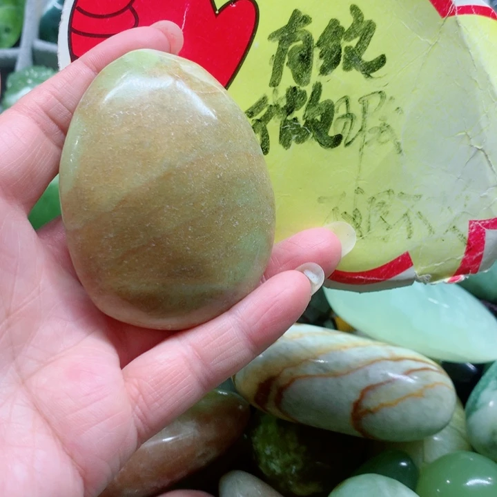 蛇纹石玉未镶嵌手把件