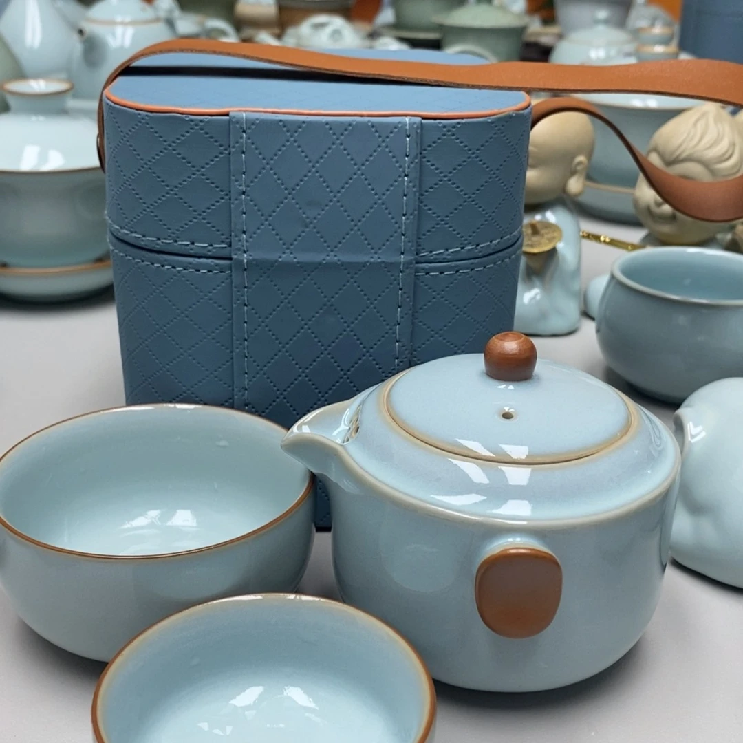 大****）旅行套瑕带礼盒，