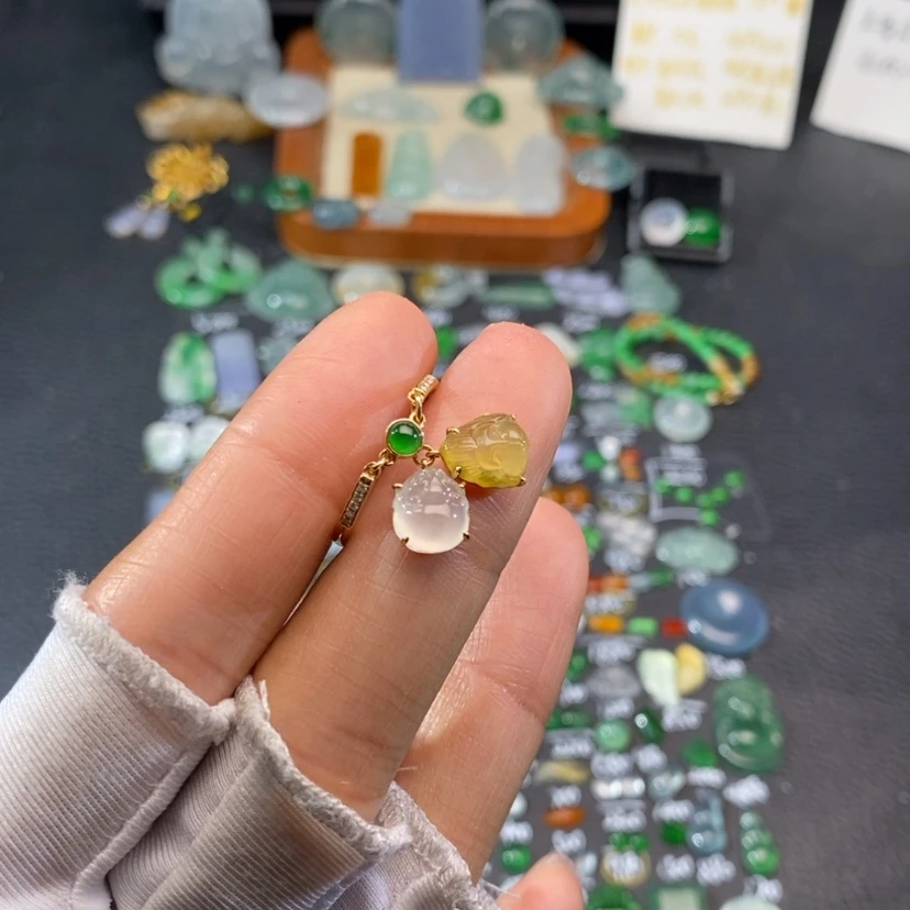 【闪购商品】翡翠挂件未镶嵌戒指