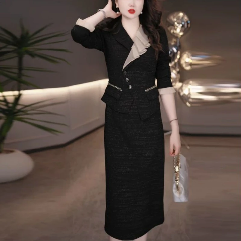 2025早秋新款连衣裙时尚轻奢减龄温柔气质显瘦女人味百搭修身裙子