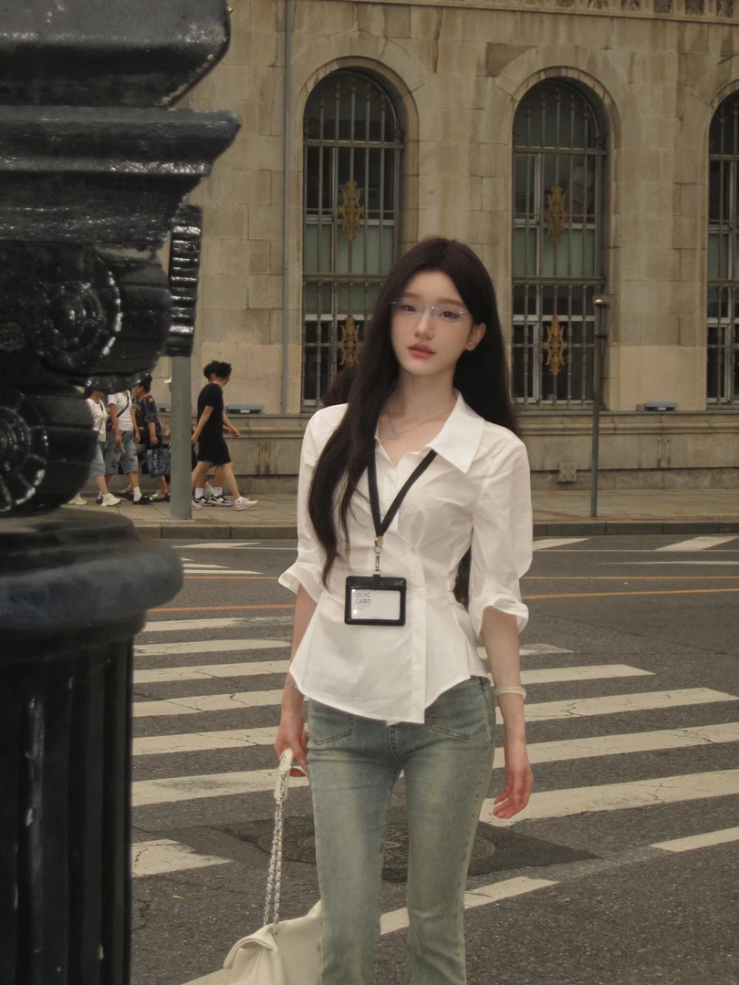 汪澜的妹妹YYW 7.23 高智学姐65棉收腰白衬衫修身slim牛仔裤