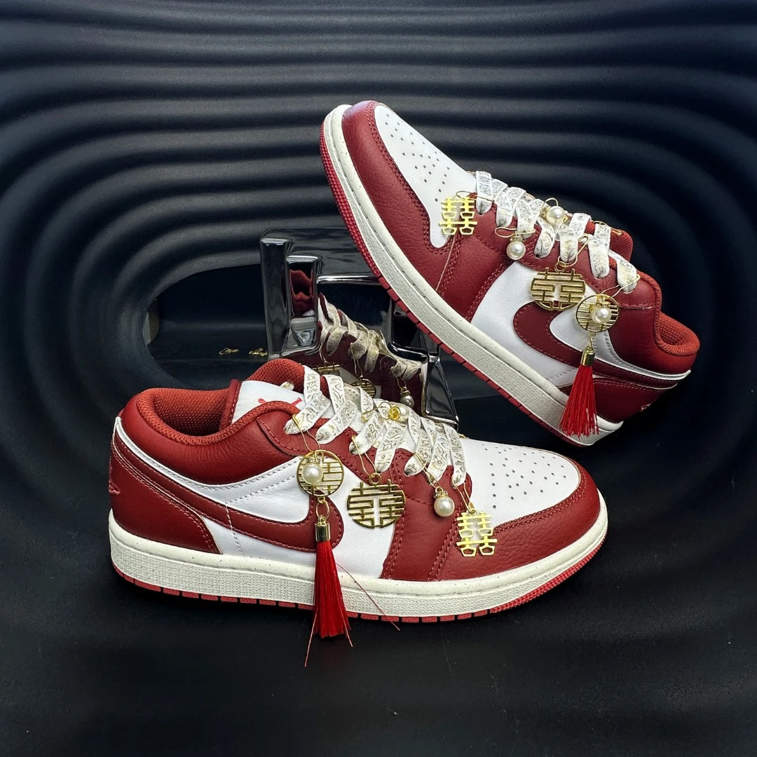 耐克AirJordan AJ1定制款男女白红婚鞋 国潮结婚秀禾板鞋AJ1