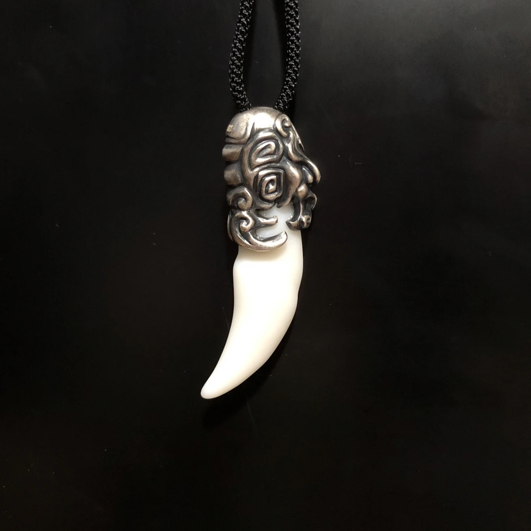 玉狼牙 貔貅款 925银镶 手工时尚复古个性小众百搭和田玉吊坠
