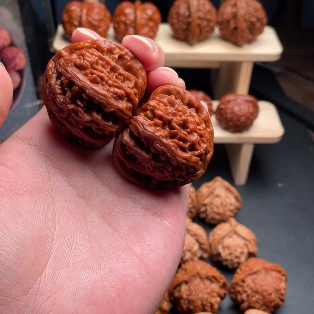 核桃全品三角白手工打的底