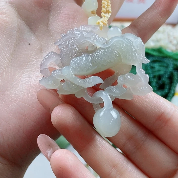 未镶嵌和田玉挂件