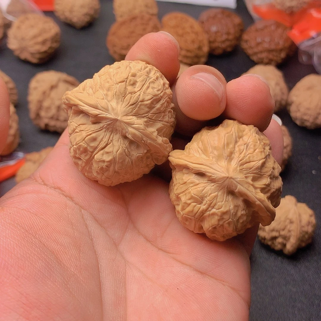 南***日桃核把件文玩核桃文玩核桃