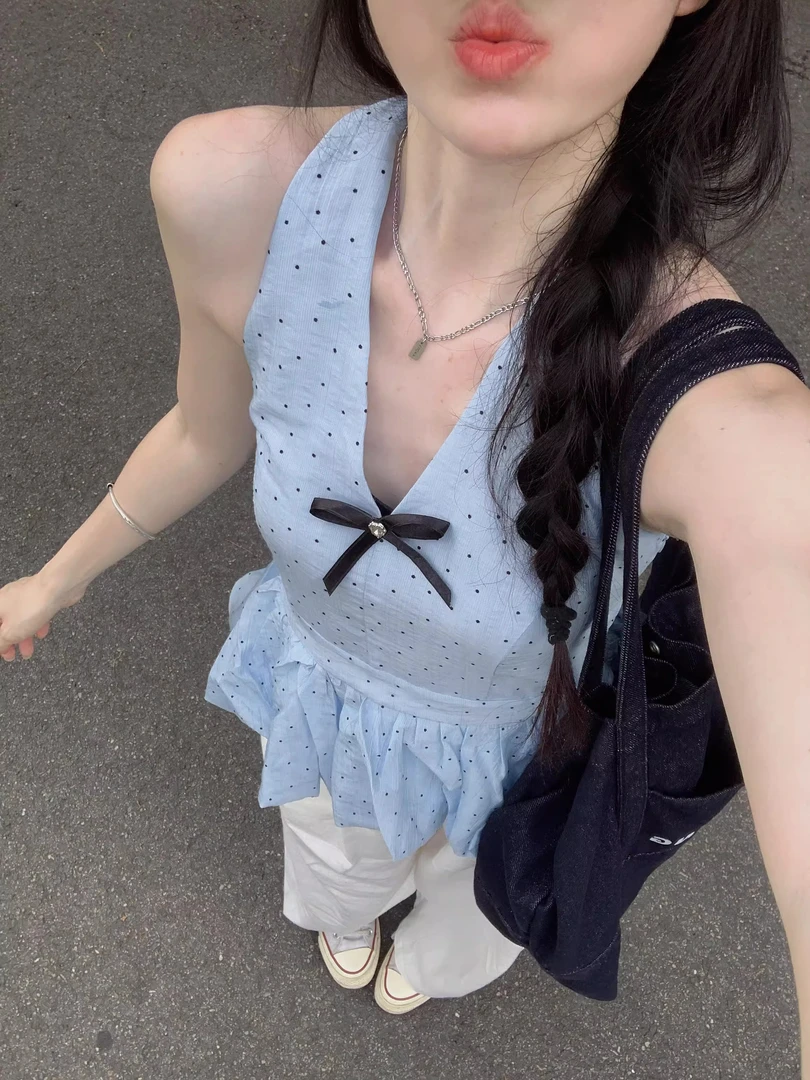 法式甜美风蝴蝶结波点挂脖背心女夏季设计感花苞下摆修身显瘦上衣
