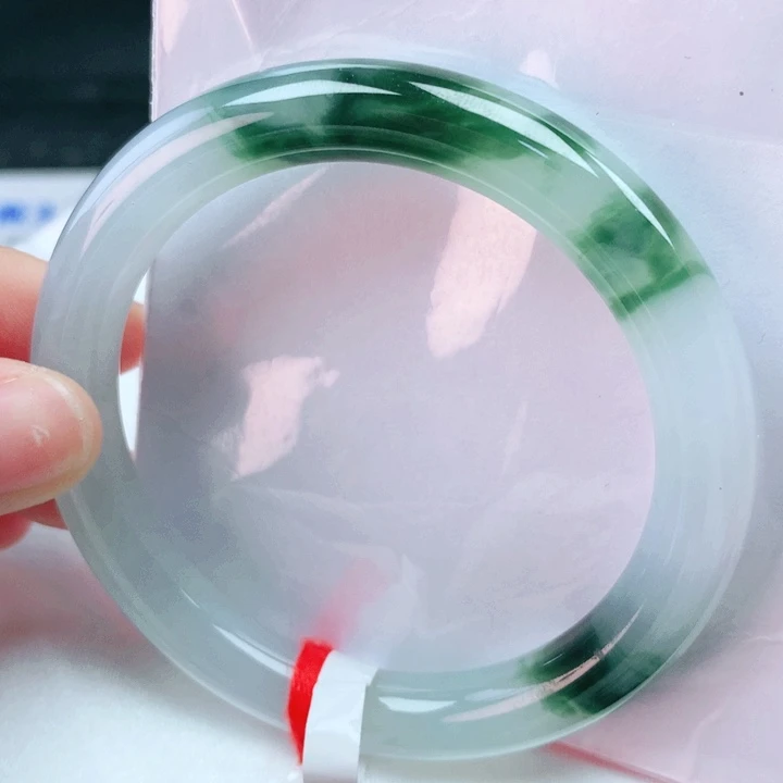 翡翠未镶嵌手镯52圈