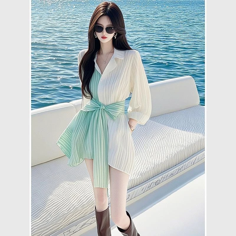 2025春新款法式高级感绝美裙子小个子小香风绿白条纹衬衫连衣裙